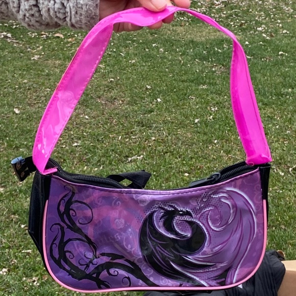 ACCESORIES - Picture 4 of 6